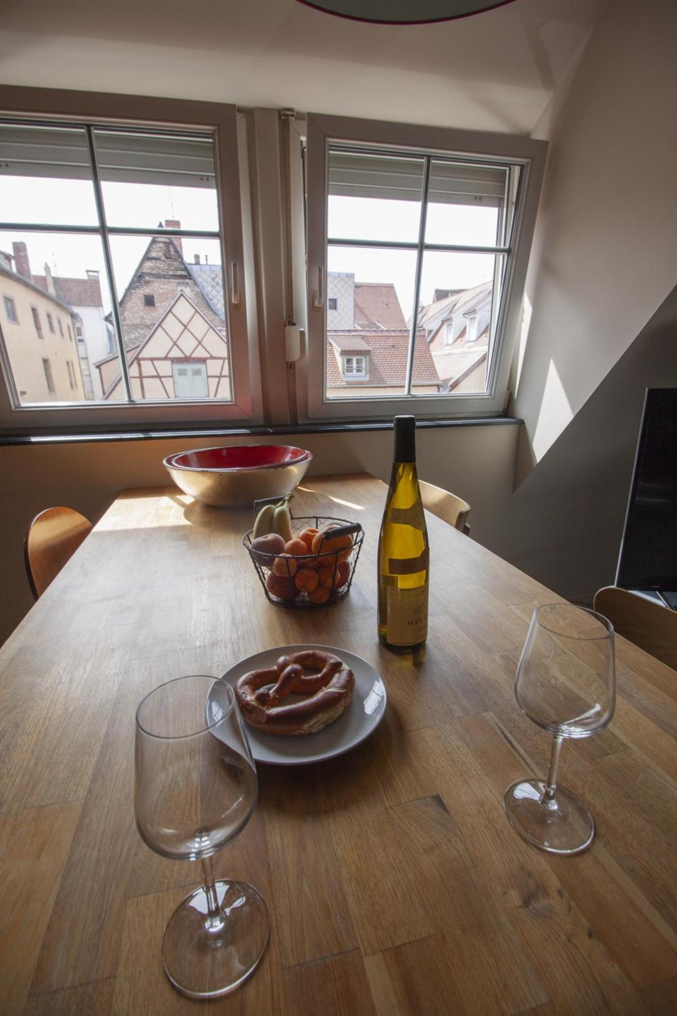 La Cour De Berthe Est Apartment Colmar Bilik gambar